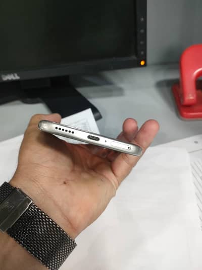 I want sale argent  infinex note edge 5G