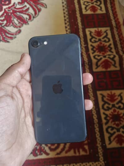 iphone SE 2020 used non pta condition good