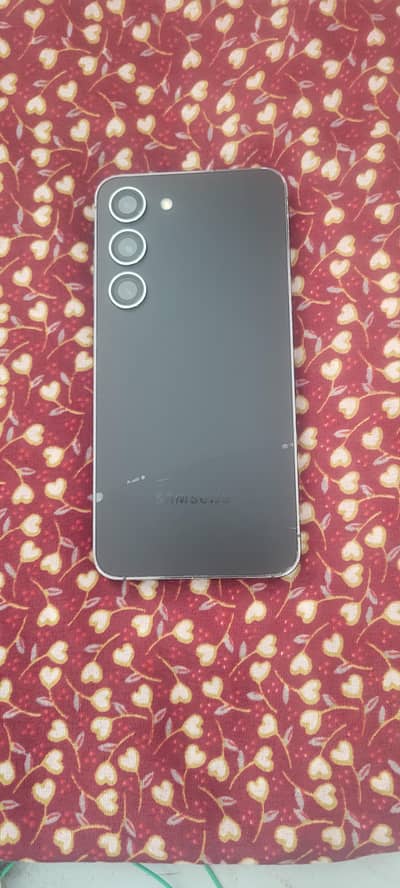 Samsung galaxy S23 with box