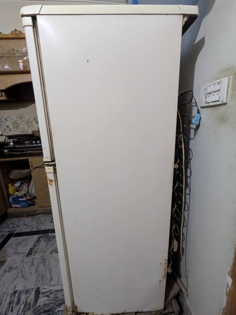 Refrigerator 3