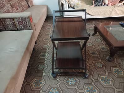 selling tea trolley condition 10/10