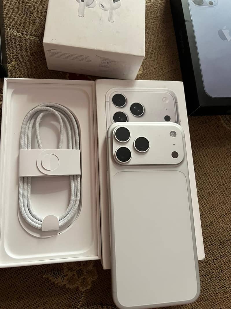 iPhone 17 pro max 2