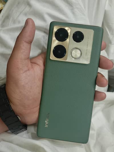 Infinix note 40 pro
