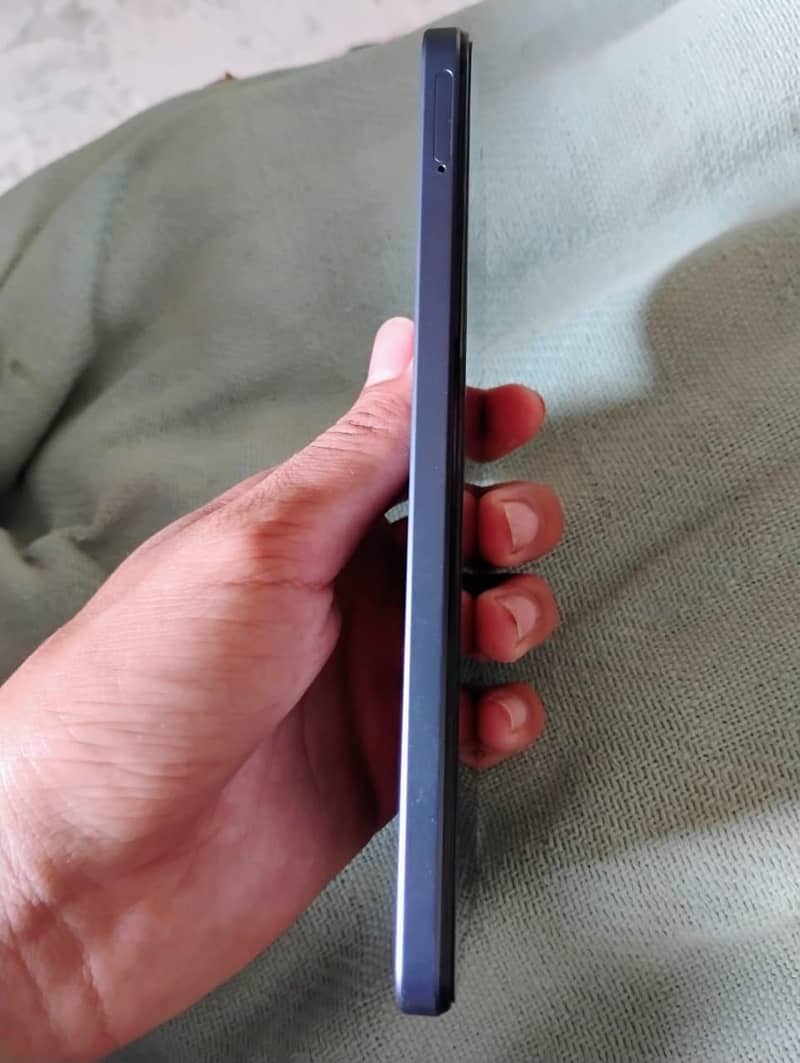 Realme Note 70 3