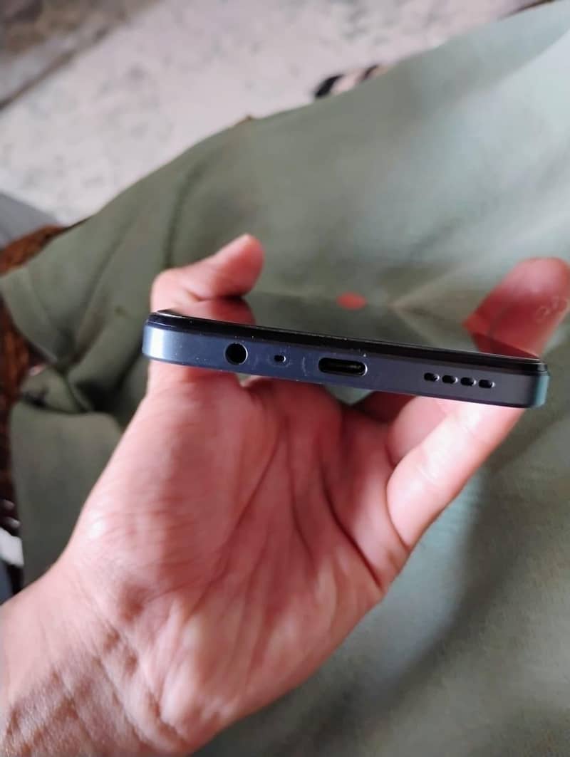 Realme Note 70 6
