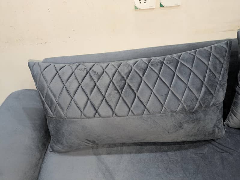 3 setter sofa 0