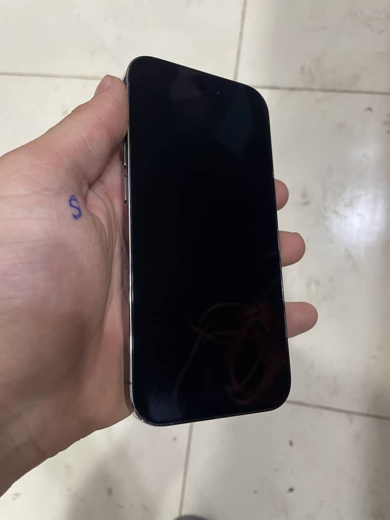 Iphone 14pro 1