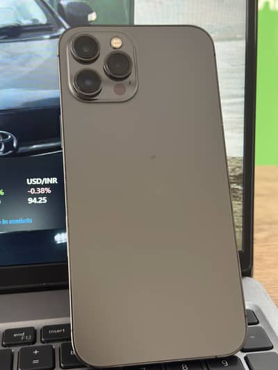 Never opened or repaired - Single handed used  8/10 condition 512GB