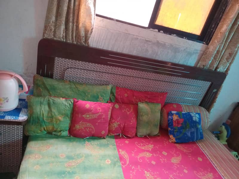 Full size bed 2