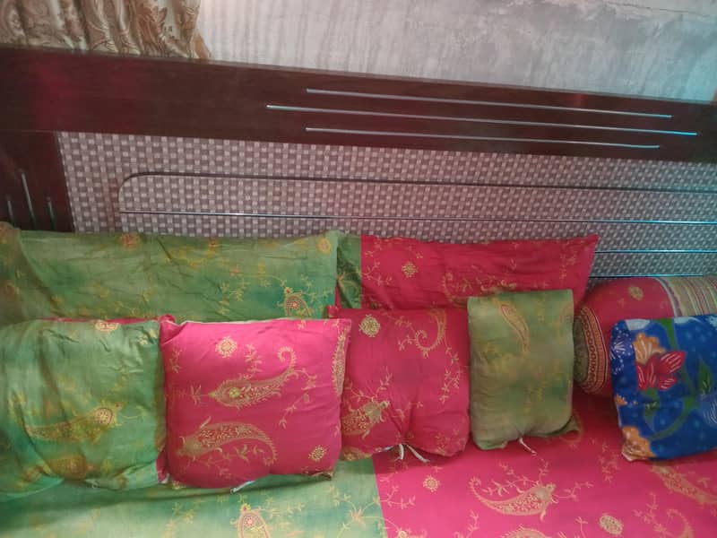 Full size bed 3