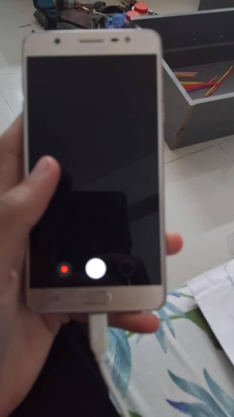 J7 max 2