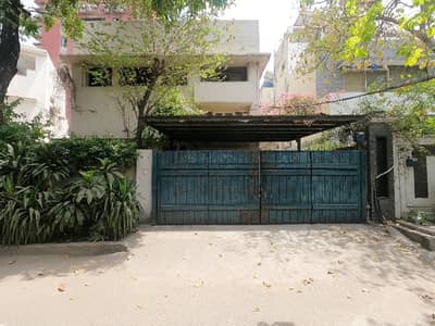 Top Location Old Good House Gulberg 2 Block F