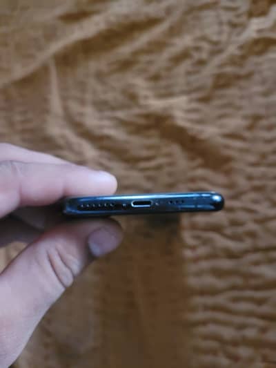iPhone 11 pro 256 pta approve