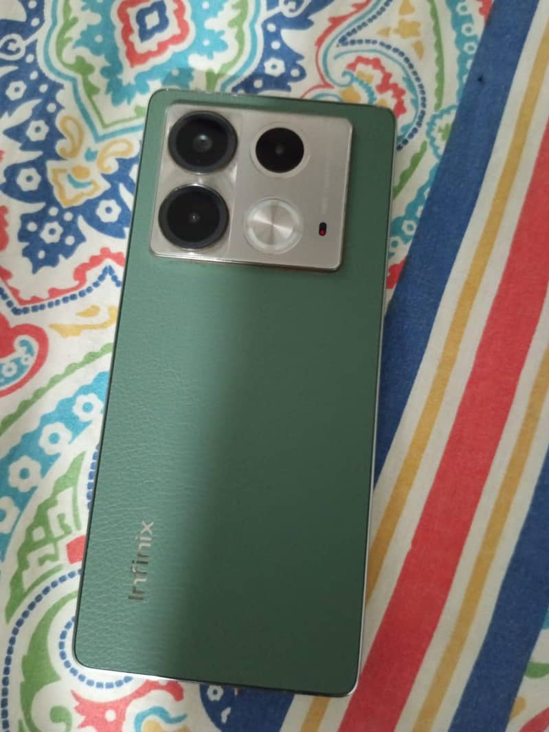 Note 40 infnix 7