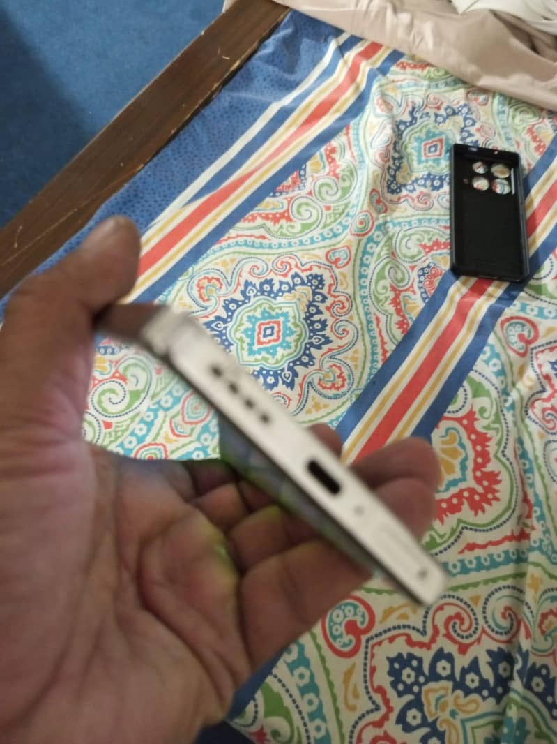 Note 40 infnix 8