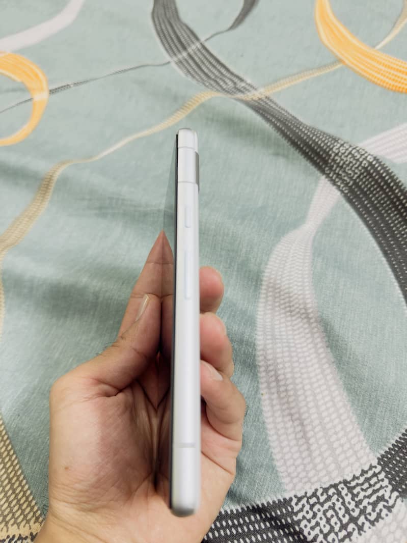 Google pixel 7a 1