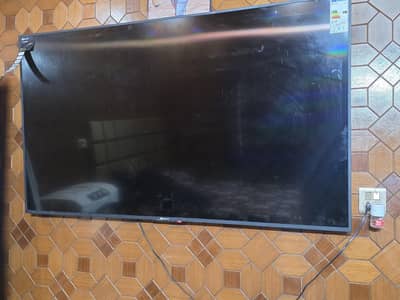 Multynet 65 Inch 4K LED TV – Like New Condition