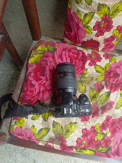 Nikon D3400 DSLR Camera with Lens – Excellent Condition