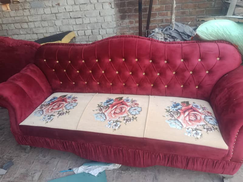 5 seeter sofa 1