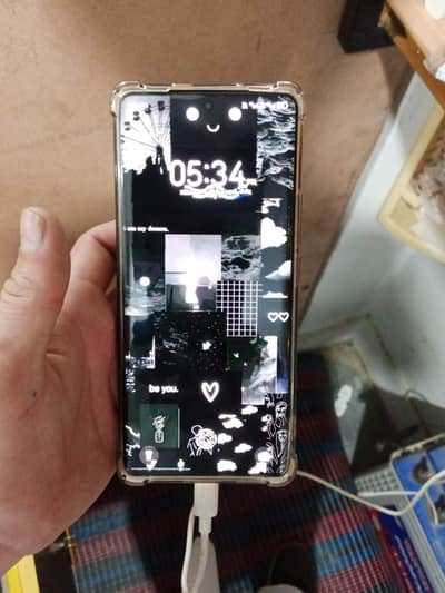 Tecno spark 20 pro plus