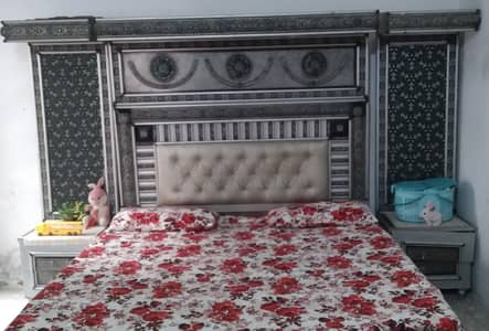 Bed +Dressing