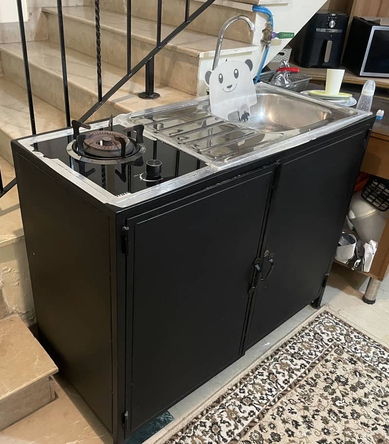 Portable Kitchen 1