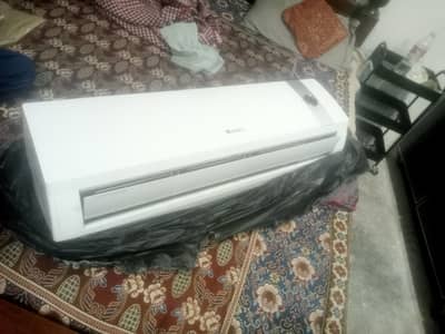 gree 1.5 ton split ac GS18LM8L/I for sale