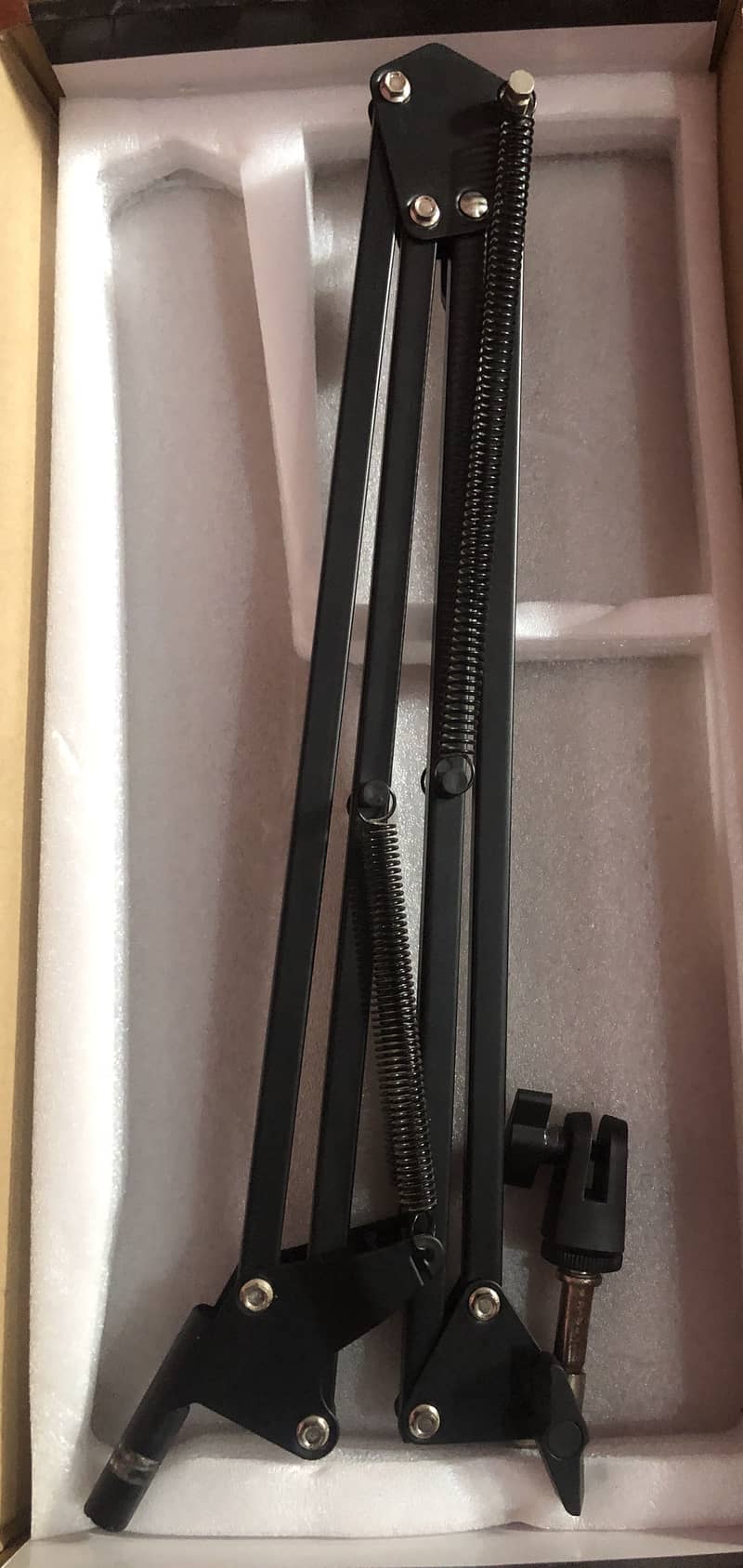 Bm800 mic 4