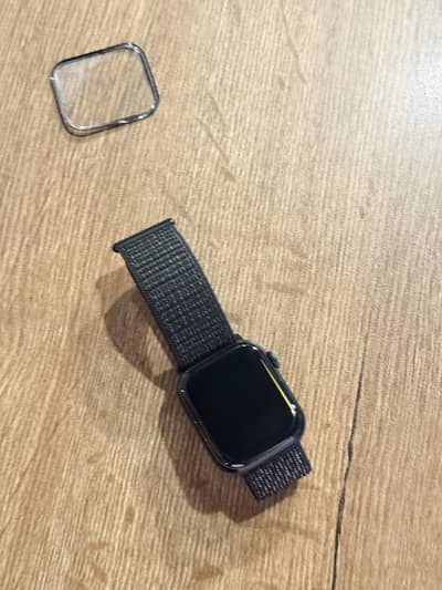 Apple Series 7 Brand New Condition 45mm