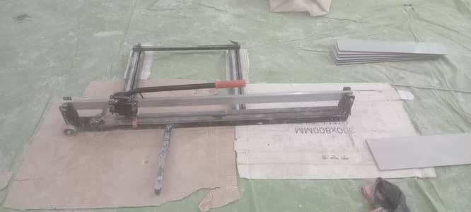 tile cutter