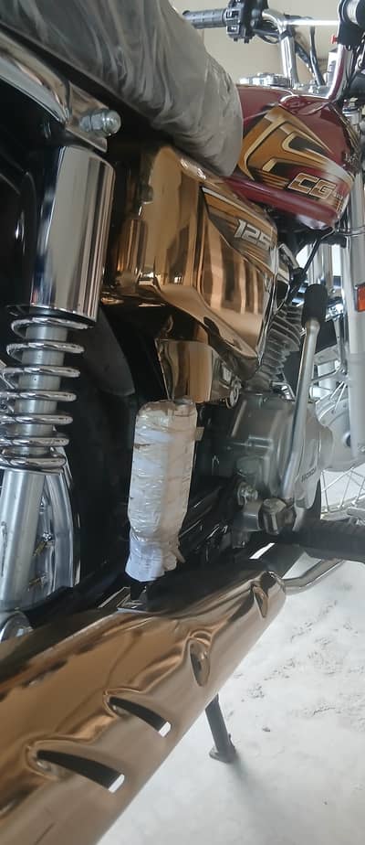 HONDA CG125S GOLD EDITION