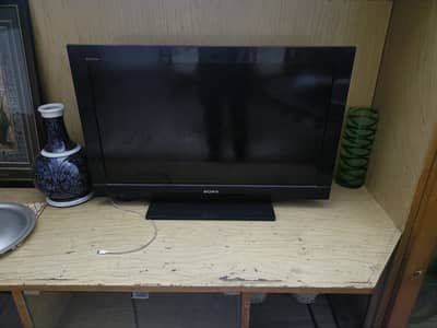 Sony Bravia KLV-32BX300 (For Sale)