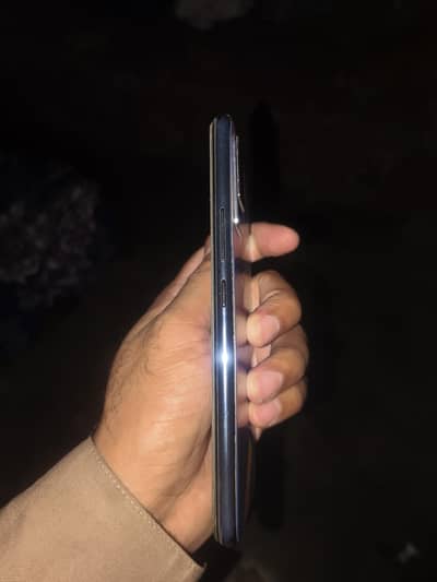 Vivo v21e
