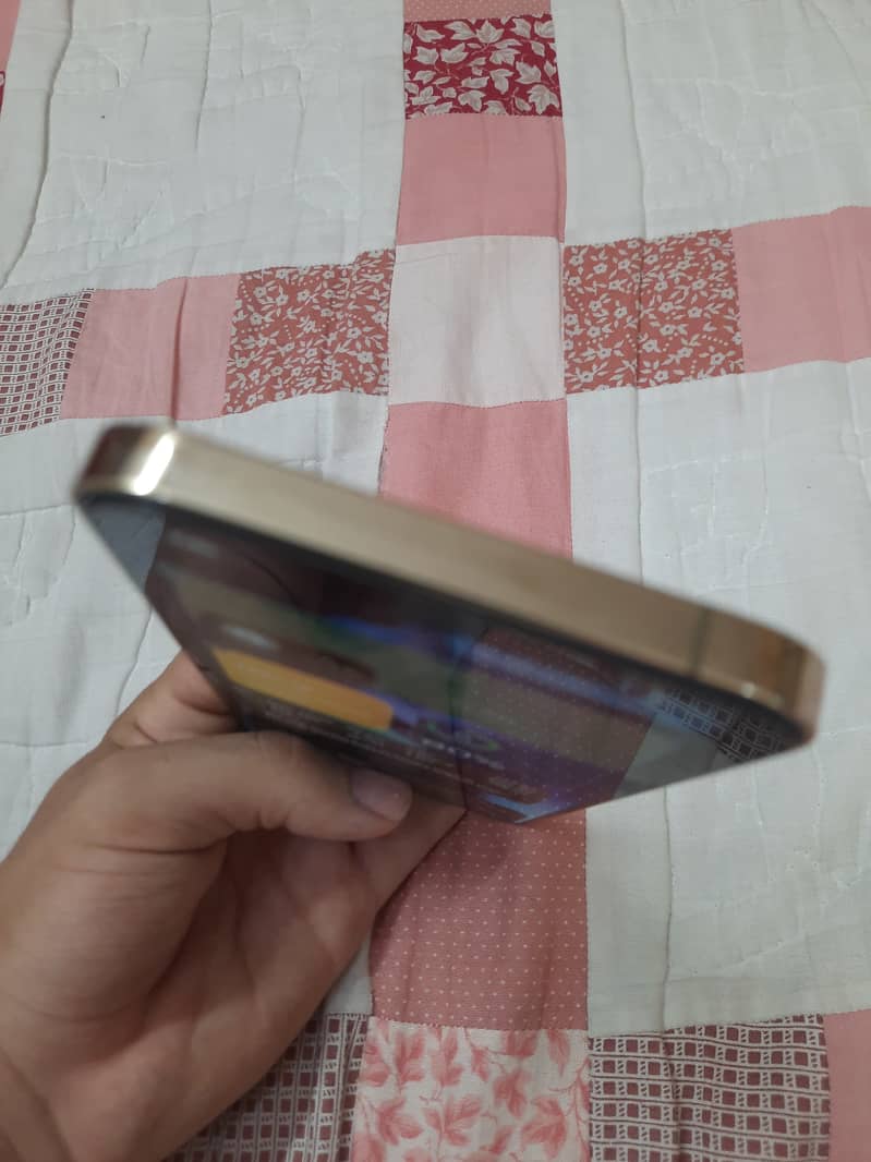 iphone 12 pro max (jv) 4