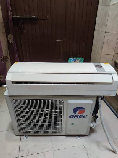Gree 1Ton Ac