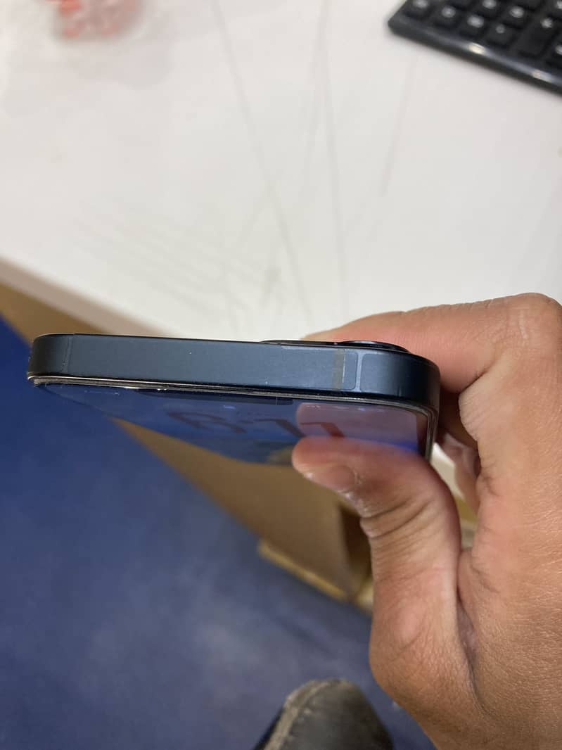 Iphone 13 3