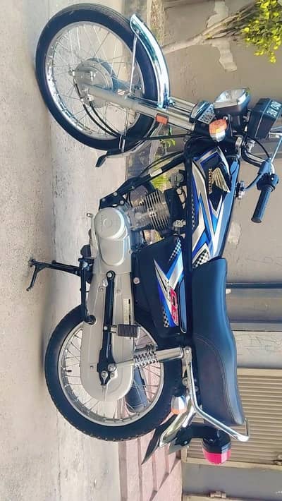 Honda 125 2025 10/10