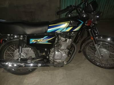 excellent condition Honda 125 for sale