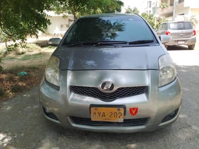 Toyota vitz 2009 FL