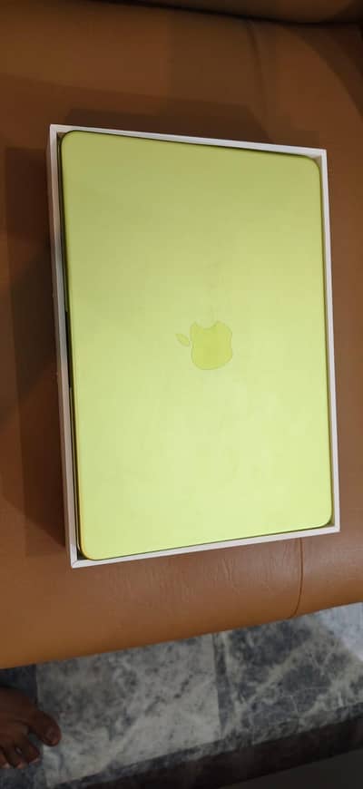 Macbook Neo 8/256
