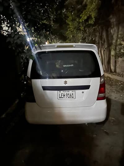 new car vxl koi Kam nhy hona waly tyer  50% 03049656202