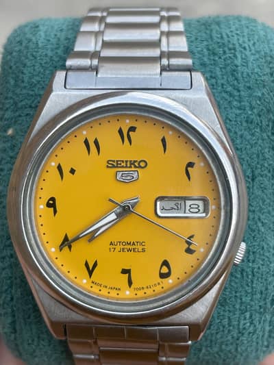 Seiko 5 Arabic