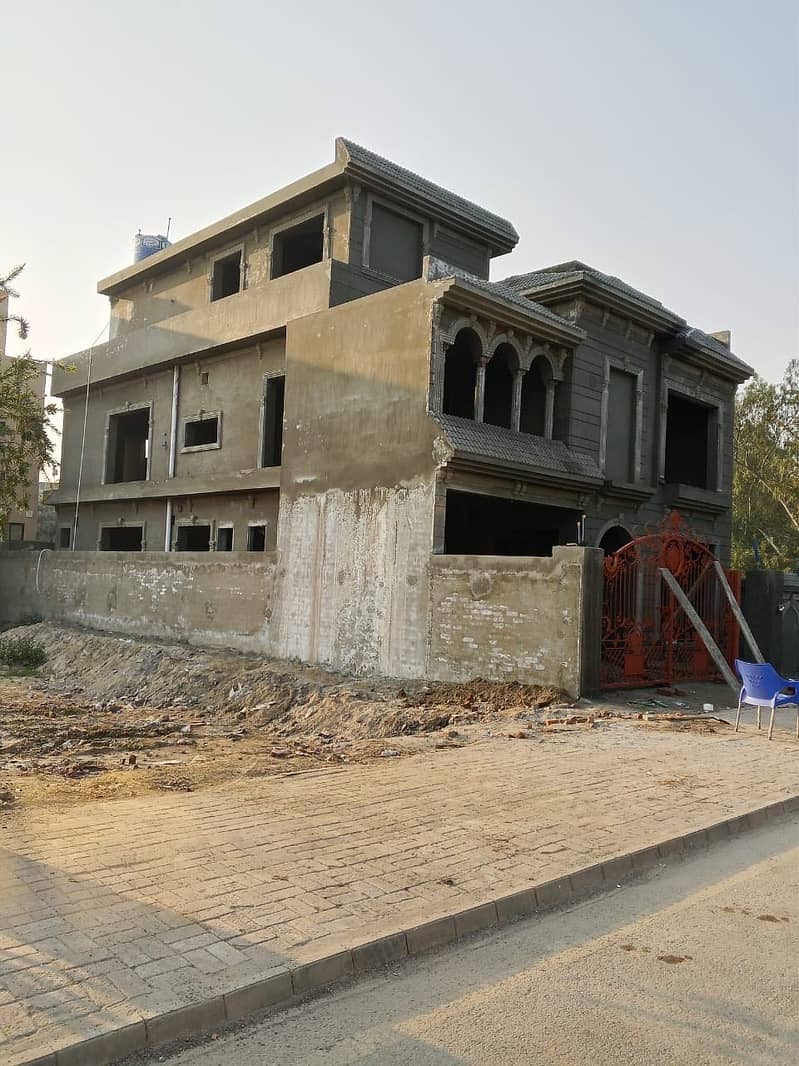11 Marla Grey Structure- Solid Construction- 50ft Road 5