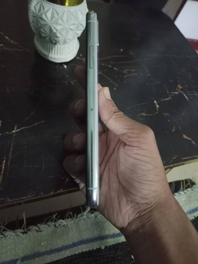 IPHONE X 3