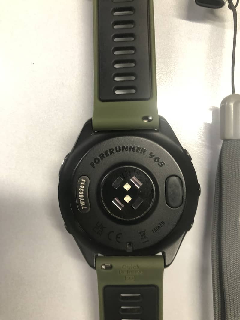 Garmin Forerunner 965 1