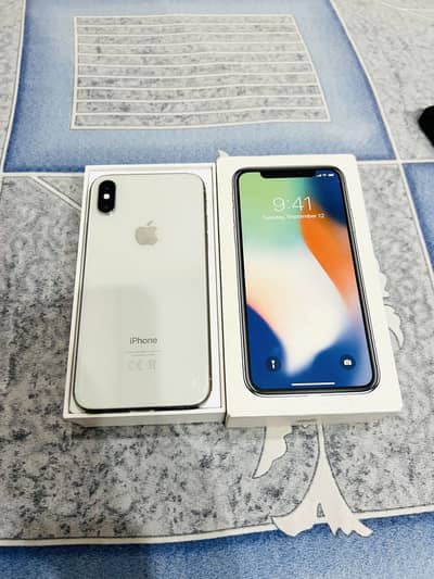 iPhone 10 Silver 256GB - PTA Approved (Box Available)l