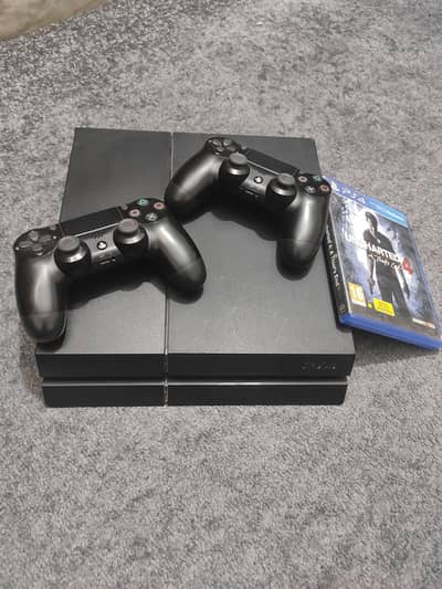 Ps4 complere set | 2 controllers, console, 1 game