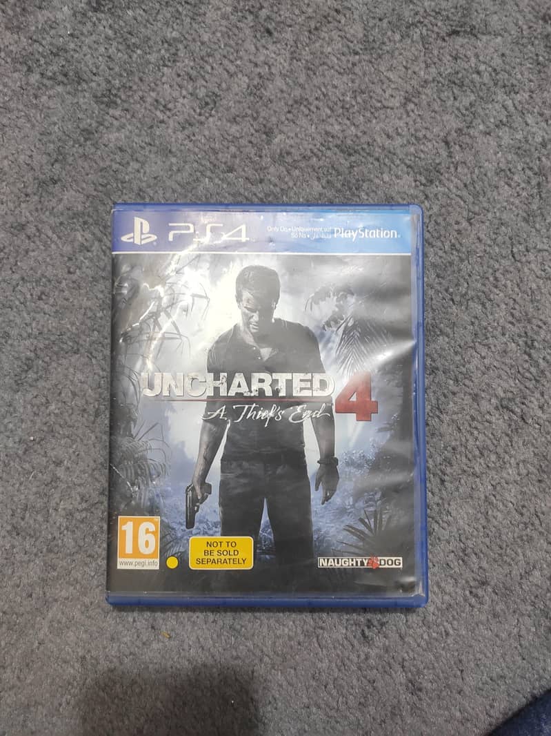 Ps4 complete set | 2 controllers, console, 1 game 4