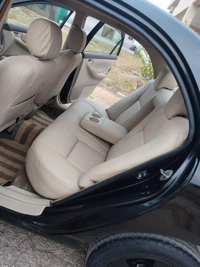 corolla Altis 10