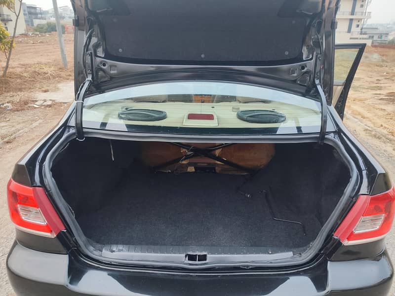 corolla Altis 13